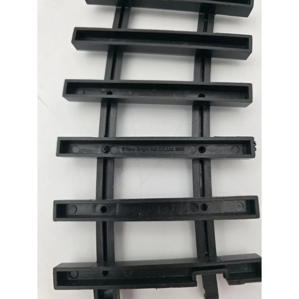 New Bright 1986 Vintage Curved Train Track‎ Lot of 9 Black Plastic G Scale